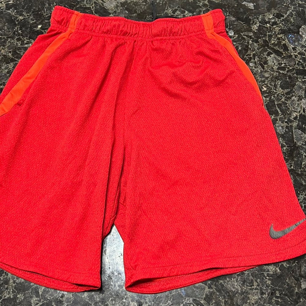 Nike shorts 7 inch